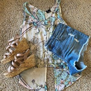 Short and blouse outfit